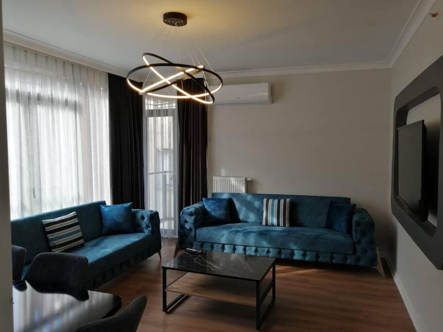 Sisli Apartment, 2 Bedrooms, 250 M Metro, New Modern Residence Estambul Exterior foto